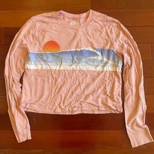 Hollister pink long-sleeved shirt